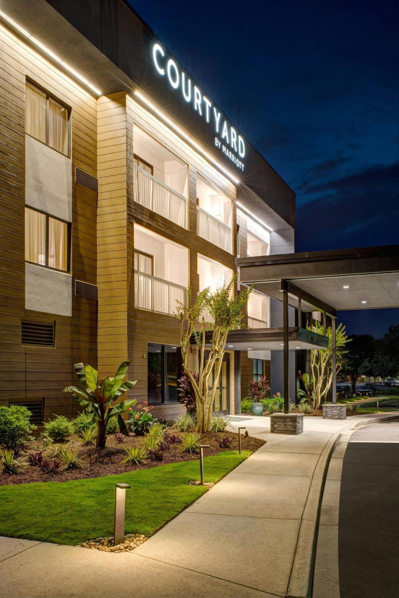 Courtyard By Marriott Columbia Northeast/Fort Jackson Area Zewnętrze zdjęcie