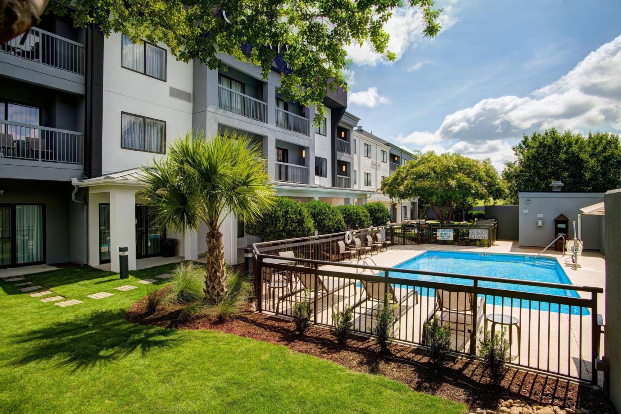 Courtyard By Marriott Columbia Northeast/Fort Jackson Area Zewnętrze zdjęcie
