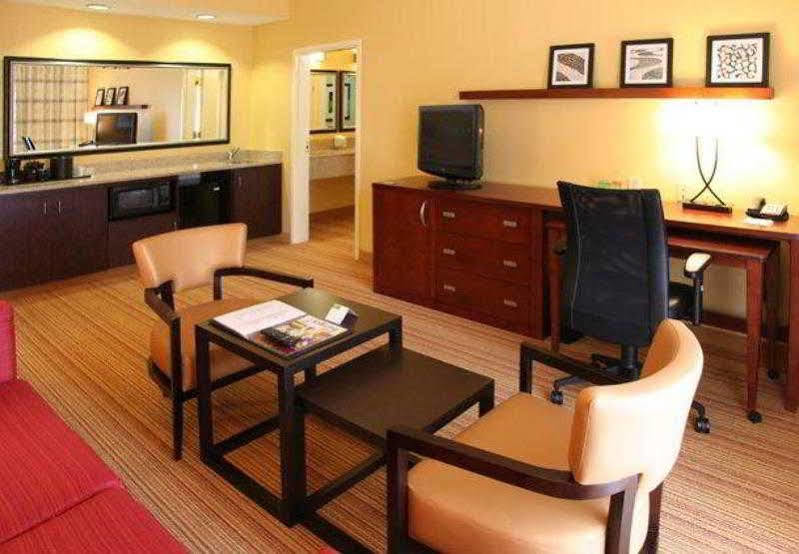 Courtyard By Marriott Columbia Northeast/Fort Jackson Area Zewnętrze zdjęcie