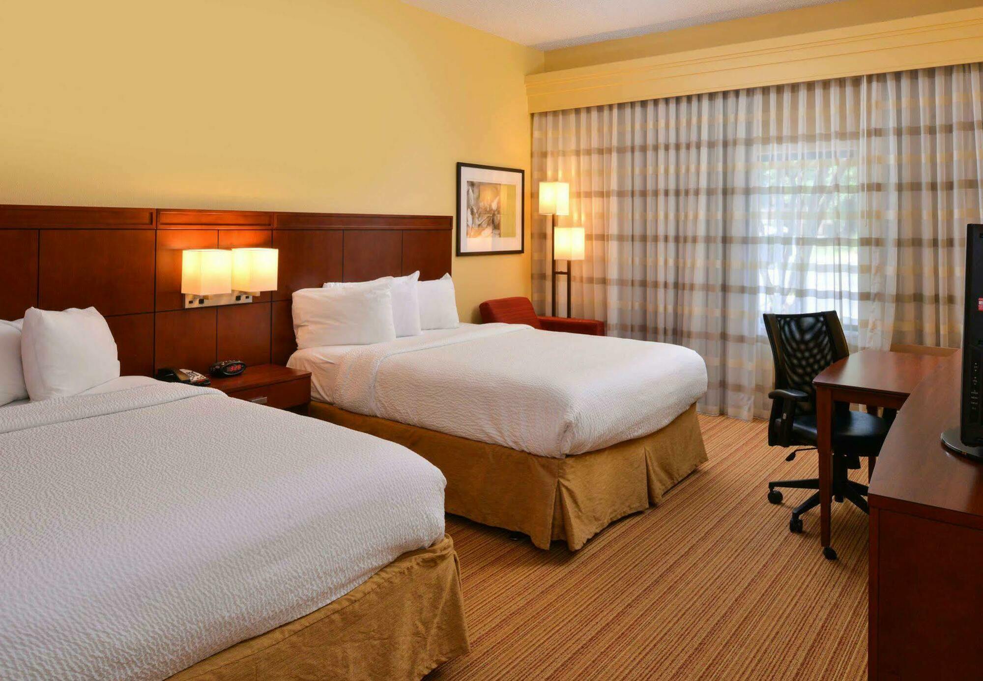Courtyard By Marriott Columbia Northeast/Fort Jackson Area Zewnętrze zdjęcie